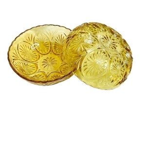 2 Vintage Indiana Glass Co Star Cameo Medallion Yellow Bowls 💛